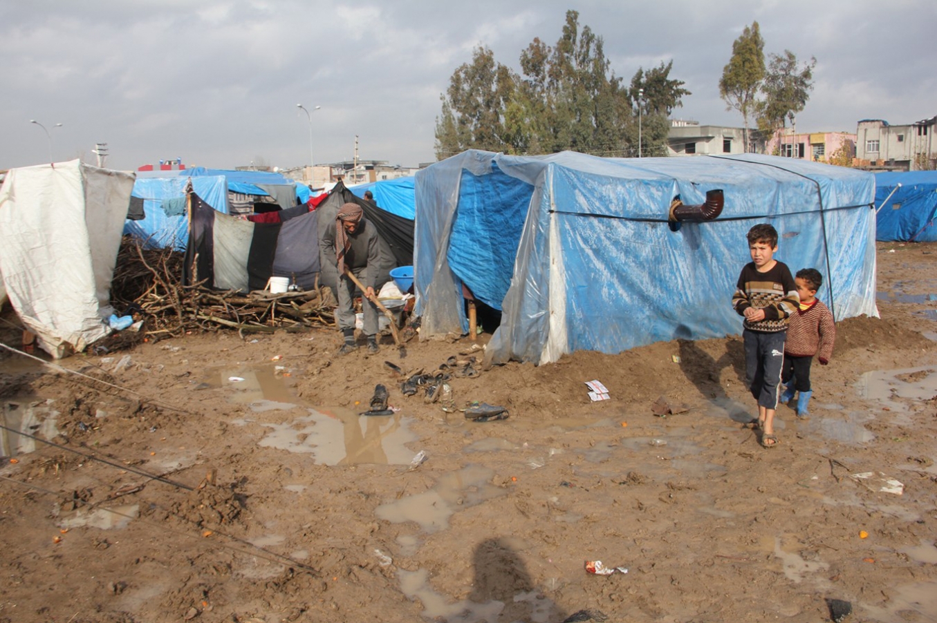 Suriyelilerin çamur içerisinde yaşam mücadelesi